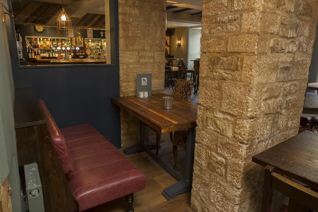 ברפורד The Golden Pheasant Hotel מראה חיצוני תמונה
